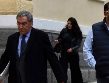 Αγωγή - μαμούθ αστυνομικού κατά του τραγουδιστή Στέλιου Διονυσίου - Πόσα χρήματα ζητά και γιατί